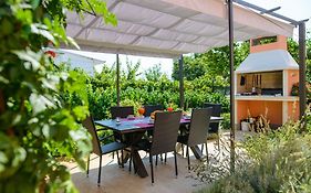 House Mirjana
